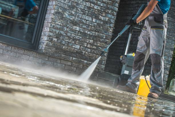 Best Building Exterior Washing  in Malverne, NY