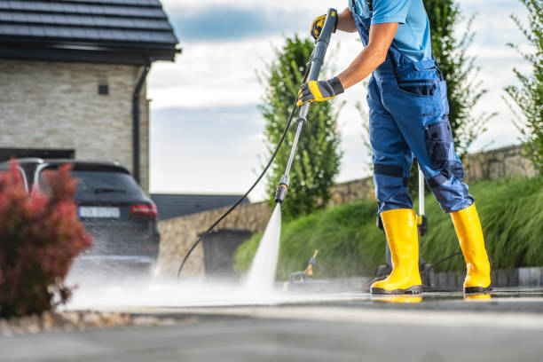Best Factory Floor Cleaning  in Malverne, NY